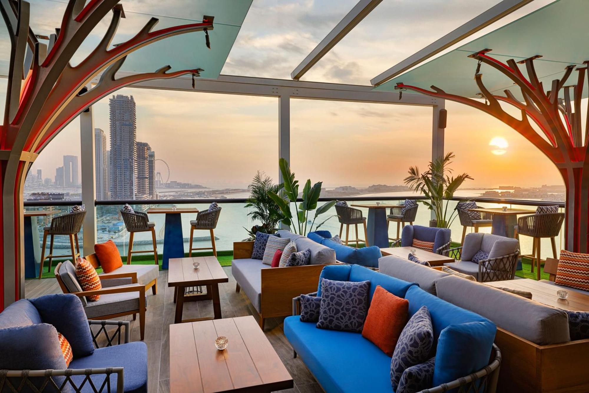 Marriott Resort Palm Jumeirah, Dubái Exterior foto The View at The Palm